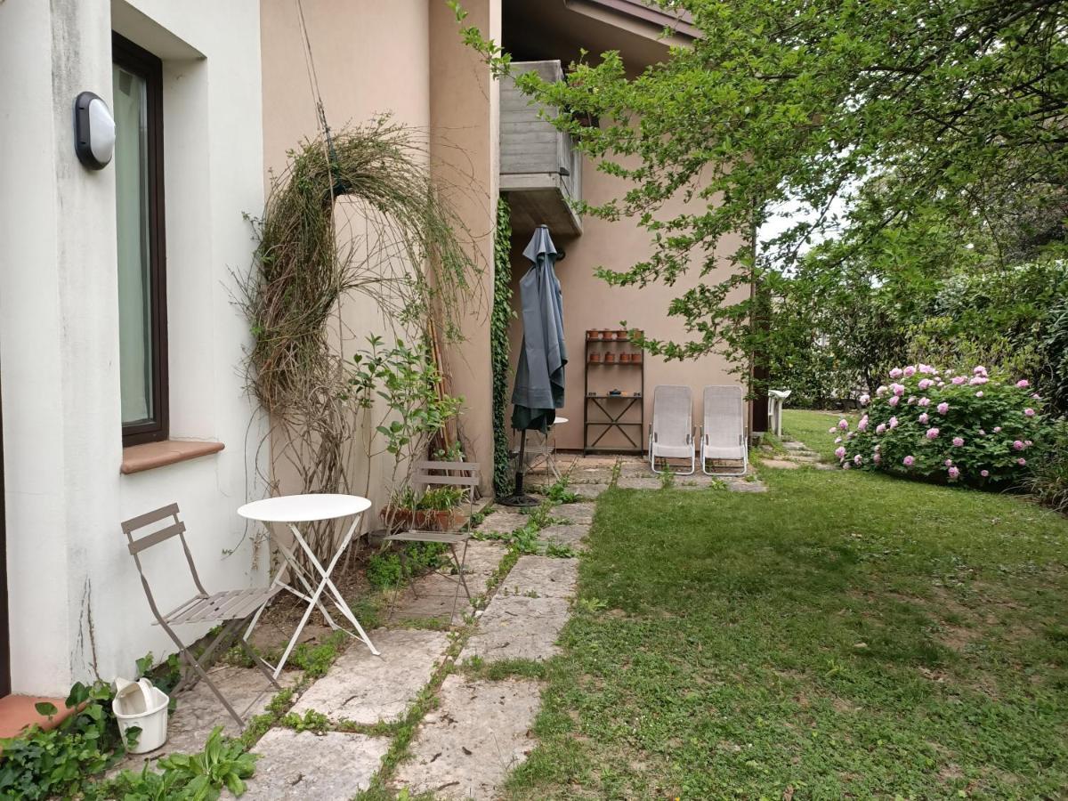 Apartamento La Casa Dei Tigli Treviso Exterior foto